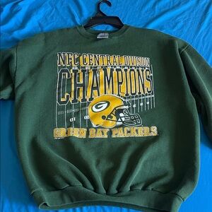1997 Green Bay Packers Green Sweater